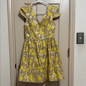 Elegant Yellow Dress